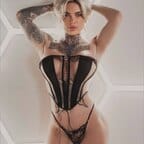 Christina 😋